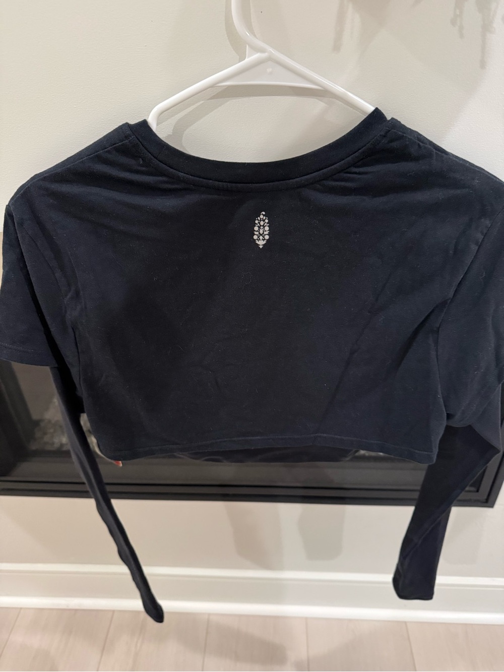 NWT FP Movement by Free People Black Layered Long-Sleeve Crop Top - Picture 2 of 3